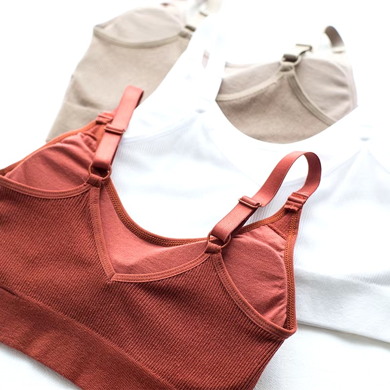 แผ่นปิดจุกนมแบบสามเหลี่ยม 3 คู - Push Up Bra Silicone บทวิจารณ์และราคา